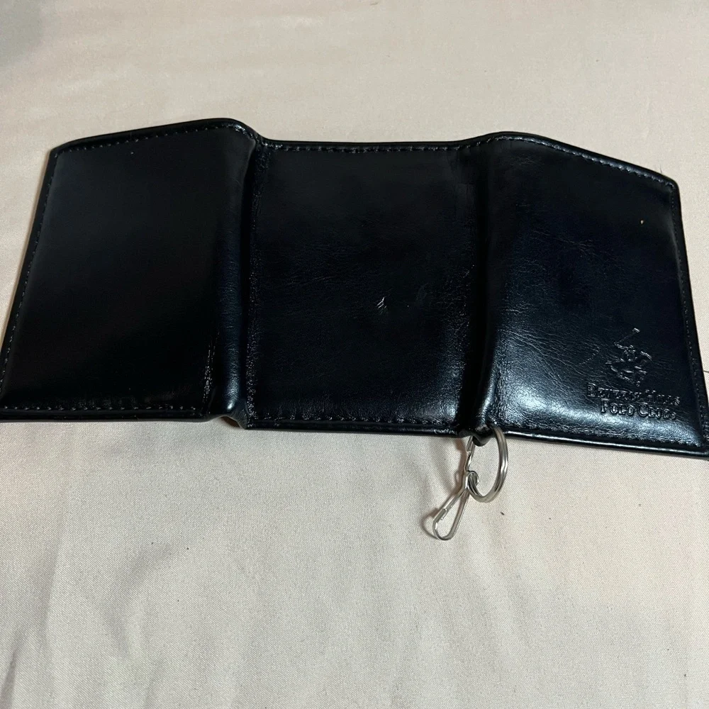Beverly Hills Polo Club Black Tri-Fold Leather Wallet Key Holder Metal Clasps